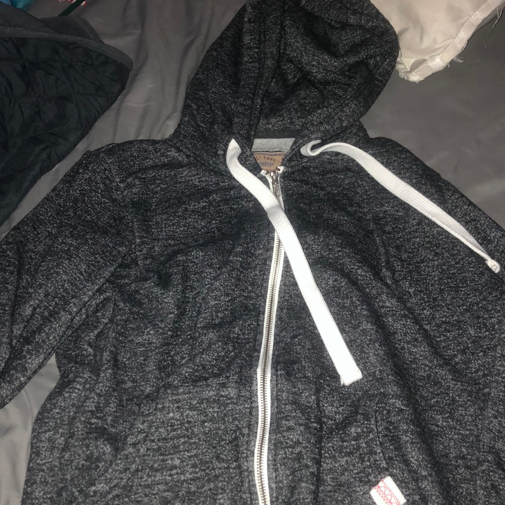 A sweat shirt that’s super comfy